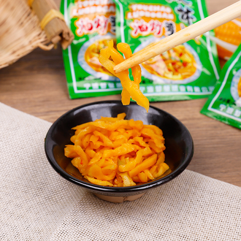 Chenglin Oil-Fried Radish Sticks, a Complete Box of Crispy Snack, Salty Pickled Vegetables in a Bag, Ready-to-Eat Dishes