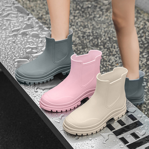 Korean 2025 Cross-border New Chelsea Women's Rain Boots Plastic Waterproof Shoes Outdoor Lightweight Water Shoes Non-slip Rubber Shoes
