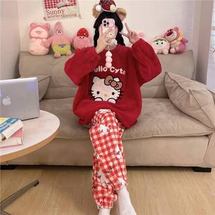 ɺ���q˯��Ů�ﶬ��Hello Kitty�ӽq�Ӻ��ɼӴ�a��MM�Ӽ����b