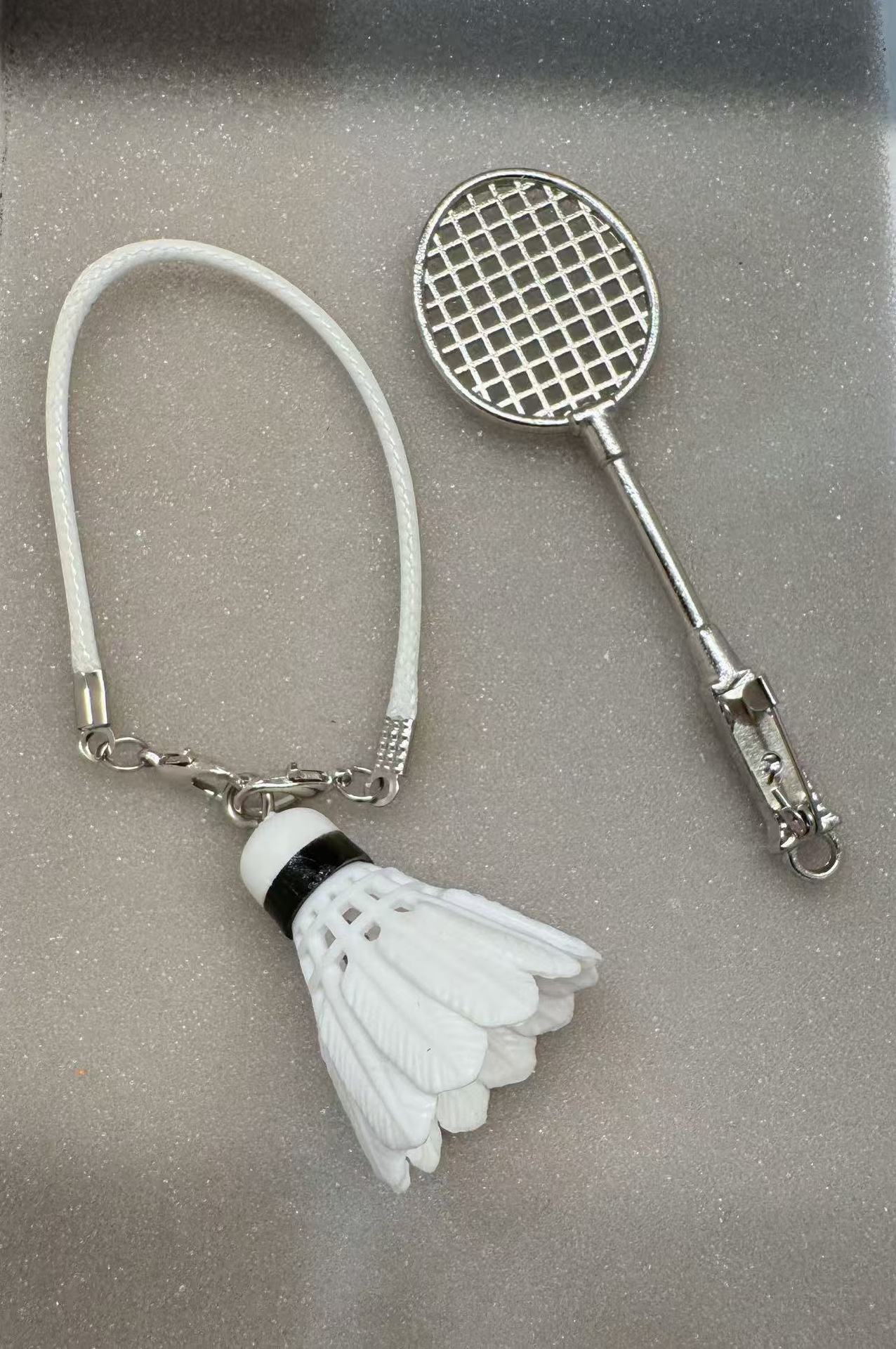 (Badminton Set) LABUBU17cm ropa de bebé una segunda y tercera generación de ropa deportiva YONEX universal