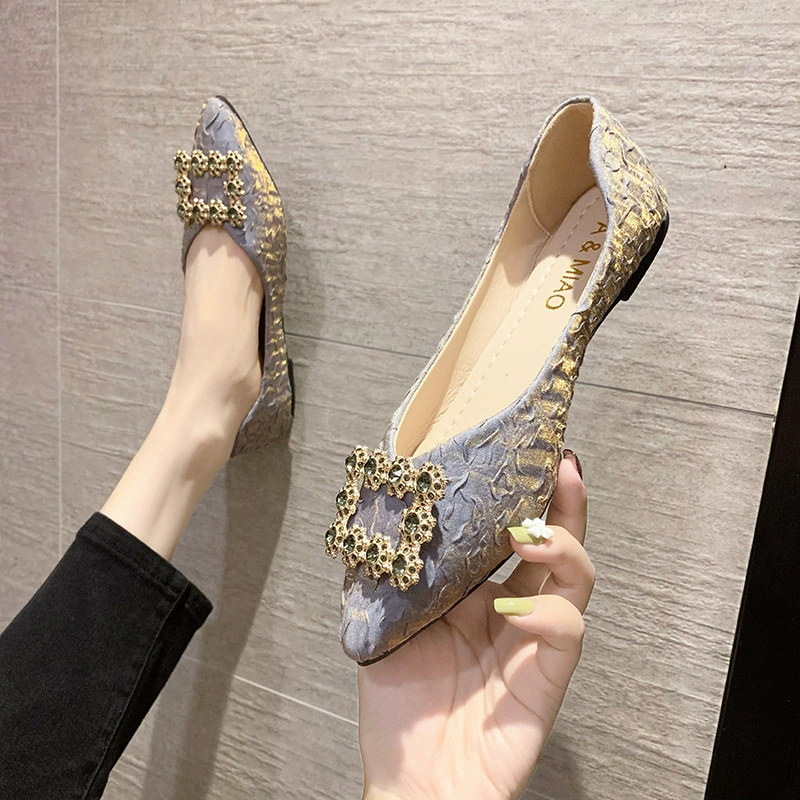 Обувь с заостренным носком, обувь на высоком каблуке, стиль Chanel, 2023, тренд сезона, мягкая подошва