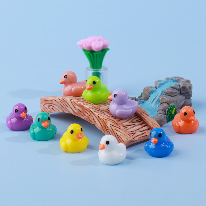 Micro Landscape Cartoon Colorful Bathroom Duck Desktop Small Ornaments DIY Resin Accessories Creative Scene Jewelry Accessories