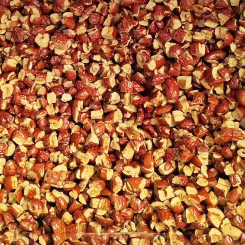 Свежие мягкие финики без косточек, нарезанные кубиками, красные финики, гранулы, порошок фиников без косточек, наполнитель для чая с молоком, красные финики, сушеные финики, измельченные оптовая цена