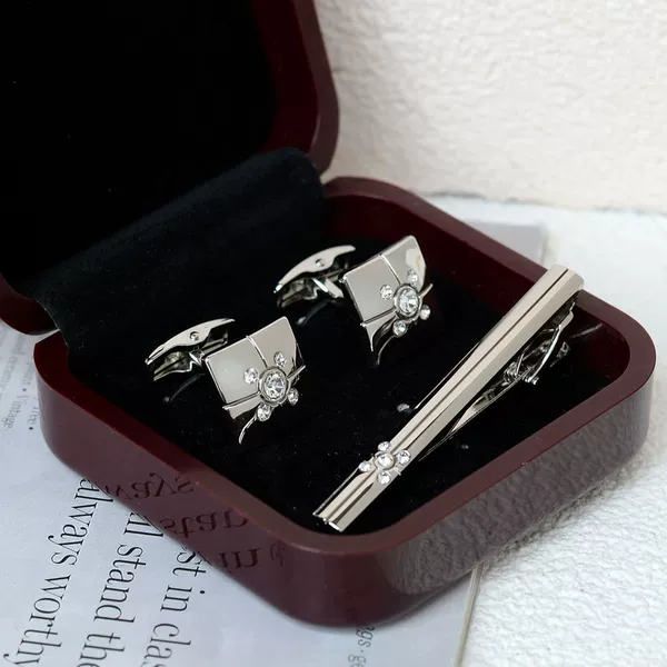 #59/Silver (Tie Clip + Cufflink)