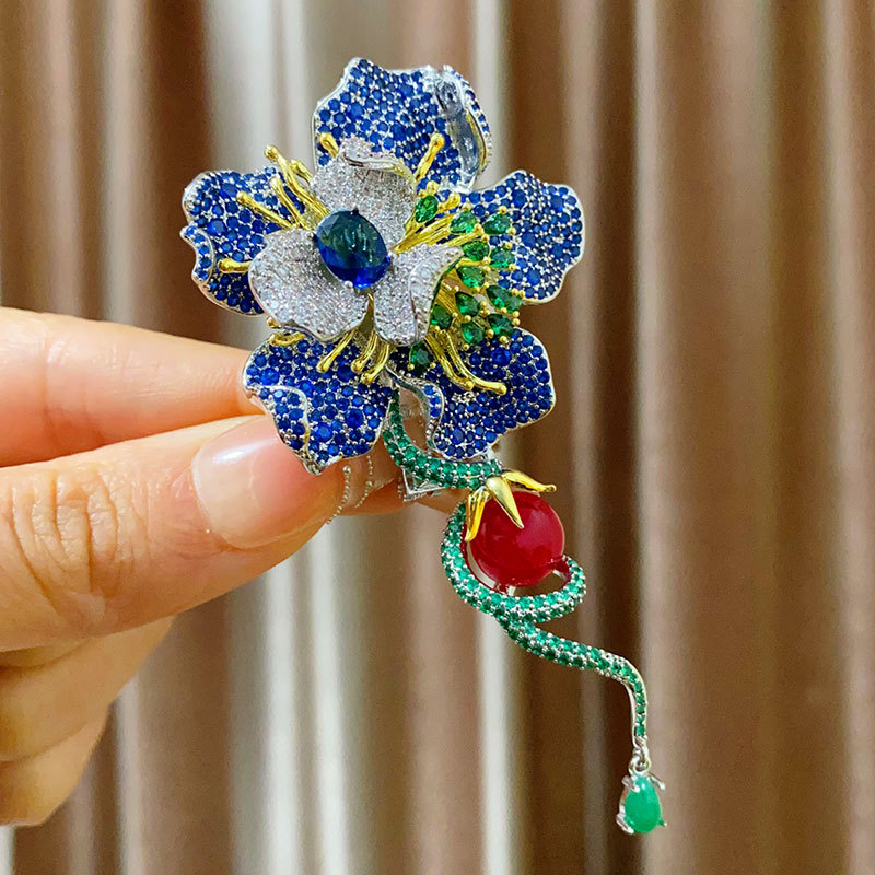 French High-End Peony Brooch, Elegant and Luxurious Gradient Color Flower Brooch, Corsage, Sweater Chain, Suit Accessories