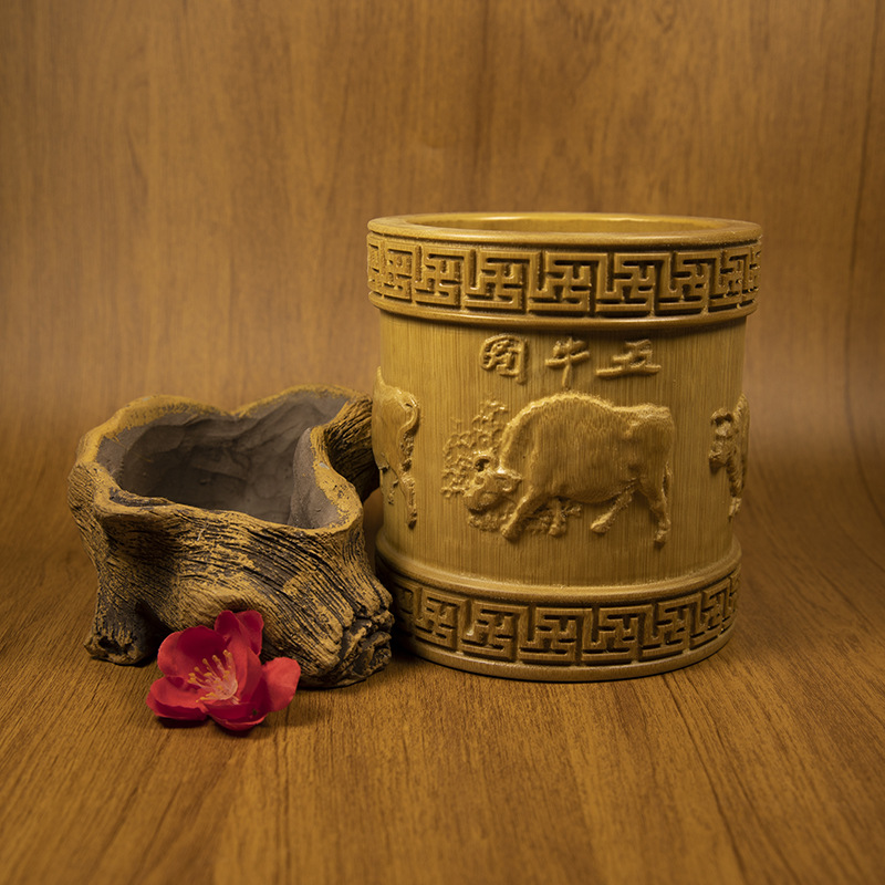 양각 우니우 펜 컨테이너