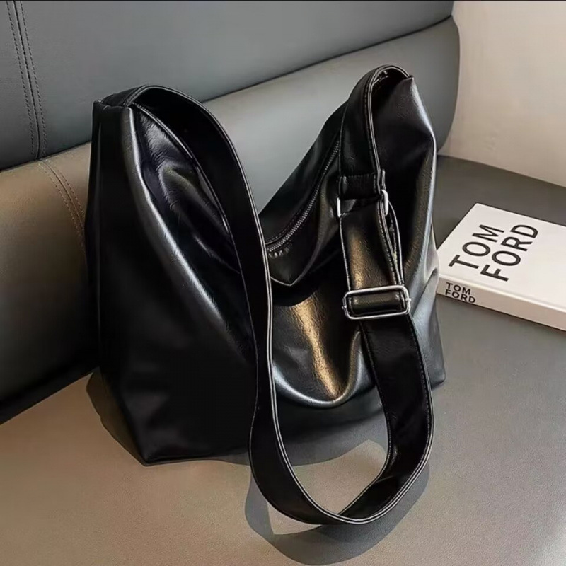 LOSEA 한국식 부드러운 가죽 토트 백 여성 대용량 가방 2024 새로운 통근 올 매치 외출 어깨 크로스 바디 백