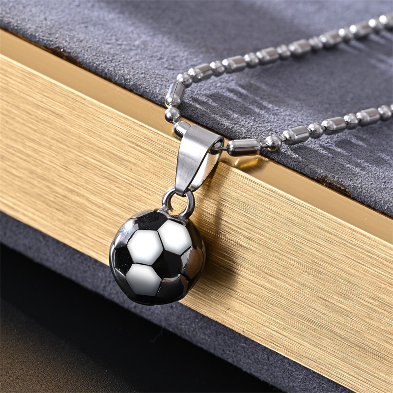 17g Weight Lobster Trigger Clasp Closure Clasp Closure Type 304 Stainless Steel Pendant Material Pendant Necklace Classification 304 Stainless Steel Chain Material box chain Chain Type 1 Piece Quantity Casual, Street Occasion 304 Stainless Steel Material Axe, Anchor, Snake, Fish Tail Pattern All Seasons Season Men's Gender Plating Design Hip-Hop, Vintage Style, Streetwear Style Hip-Hop Vintage Style Streetwear Axe Anchor Snake 304 Stainless Steel Plating Men's Pendant Necklace Men Pendant Necklaces 11