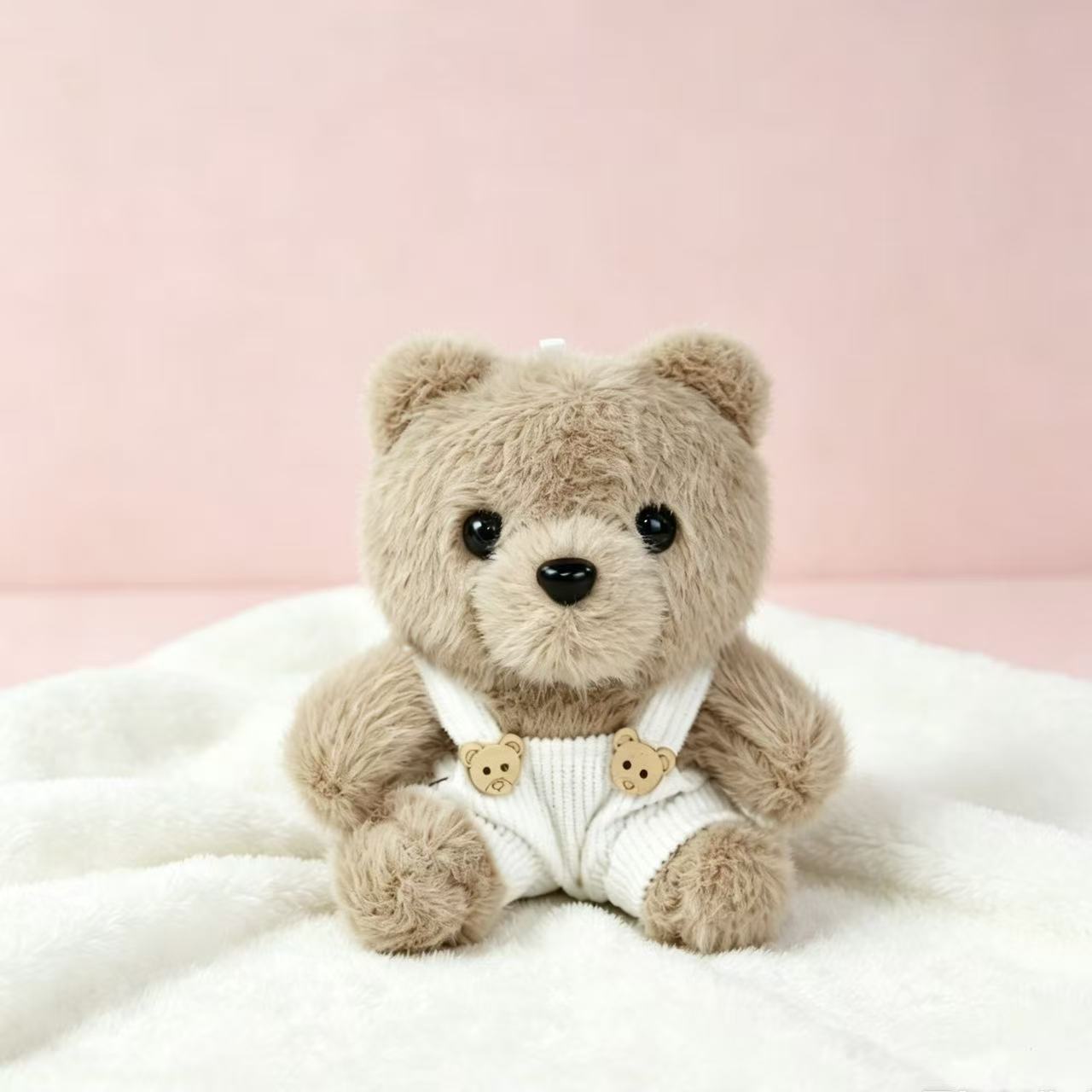 Vestido osos llaveros muñecas de peluche camisetas pantalones mochila colgante pequeño regalo colgante muñeca de peluche