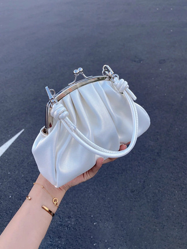 new summer style girl's cute pleated clip bag niche high-end chain bag portable crossbody bag dumpling bag