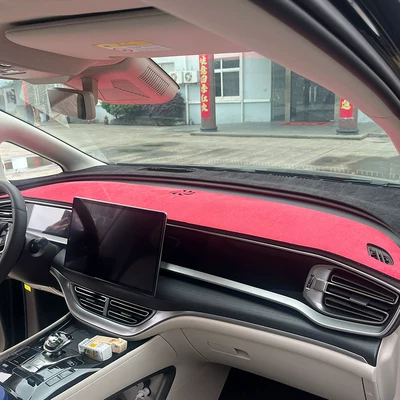 Suitable for Denza D9 Dashboard Light-Proof Mat, Car Center Console Sunshade and Heat Insulation Mat, Wholesale and Dropshipping Available (Günəş əleyhinə siperlik) - denza-d9-black-and-red