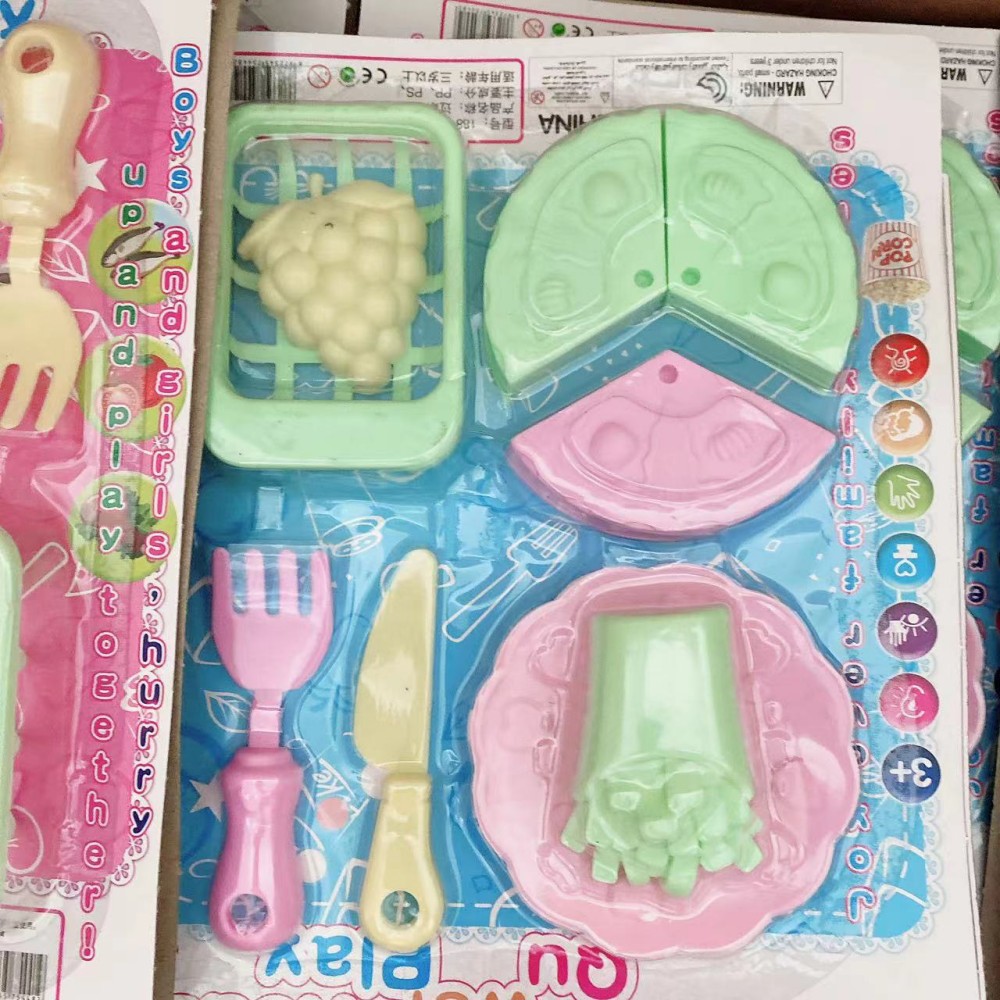 Los niños y las niñas juegan a los juguetes de la casa de juego de cocina juguetes de corte de pastel puesto de jardín de infantes 2 yuanes grandes almacenes al por mayor