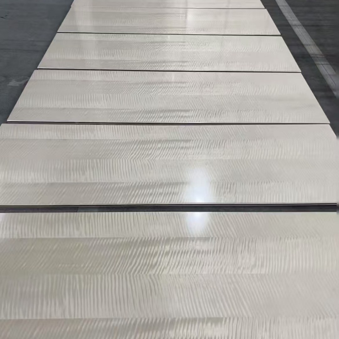 染色枫影直纹木皮贴面板 美国枫影强影木皮护墙板 枫影白影白栓影