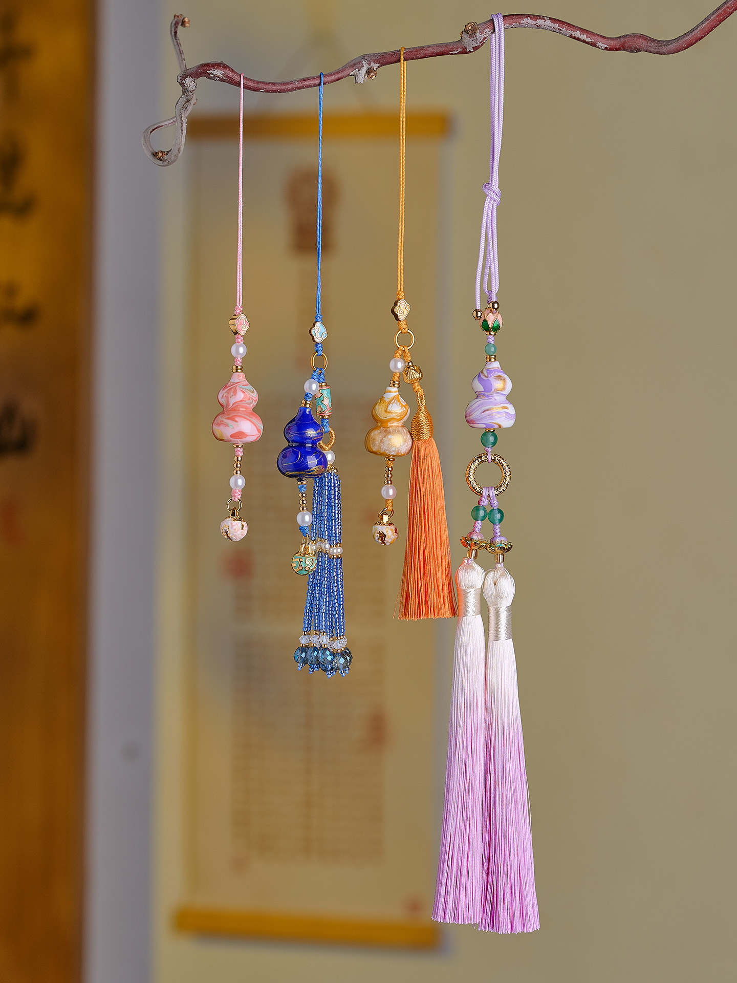 New Chinese-Style Lacquer Gourd Car Hanging Tassel Ornament Handmade Peace and Wealth Car Interior Decoration Ancient Style Bag Hanging