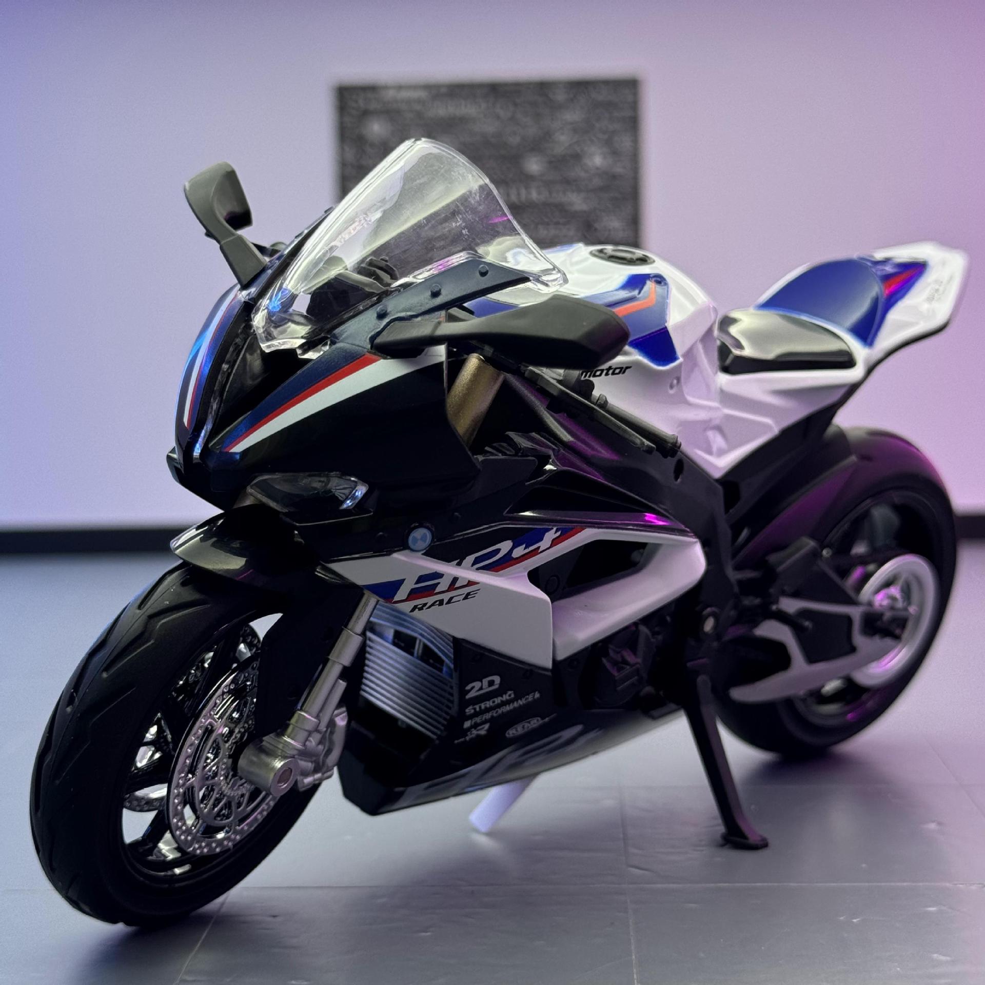 Modelo de coche de aleación Jiaye 1 a 12 Baoma HP4 motocicleta deslizante coche de juguete modelo de sonido decoración al por mayor