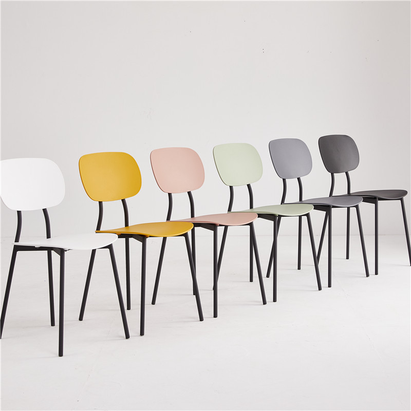 북유럽 플라스틱 식당 의자, 간단한 가정용 등받이 의자, 세련된 캐주얼 중고 의자, 소형 기숙사 식당 의자