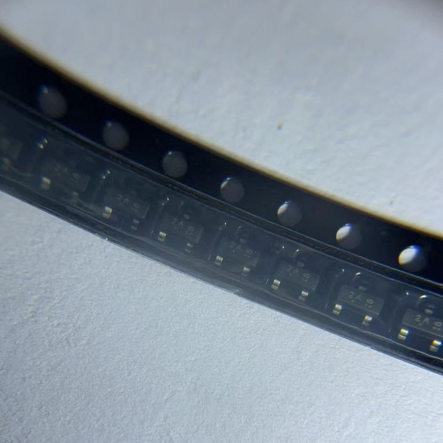 贴片三极管MMBT3906LT1G SOT-23  支持电子元器件配单BOM