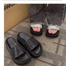 高端2025夏季新款真皮串珠松糕厚底拖鞋外穿一字露趾增高沙滩凉拖