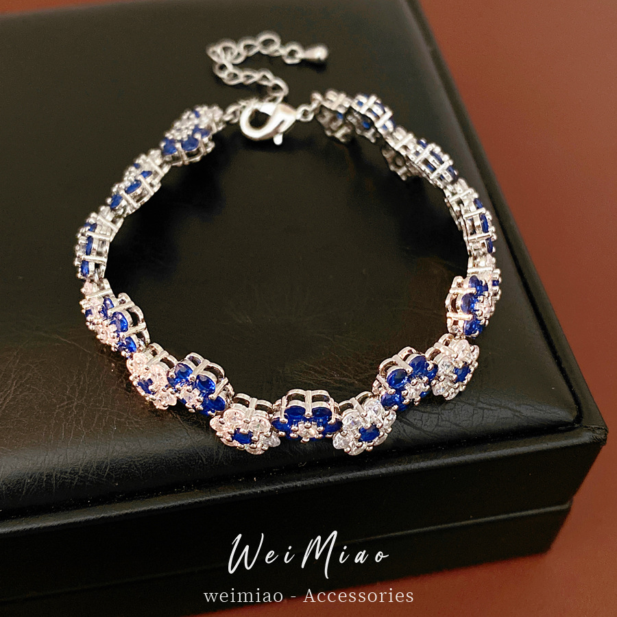 Medieval vintage pulsera de flores de piedra de silicio ligera pulsera de nicho de lujo alta sensación de temperamento exquisito joyas al por mayor