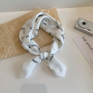 ��Ͱ���ɫ��ˇС����Ů2025�괺�ı���ٴ�z����߅�����^���b�