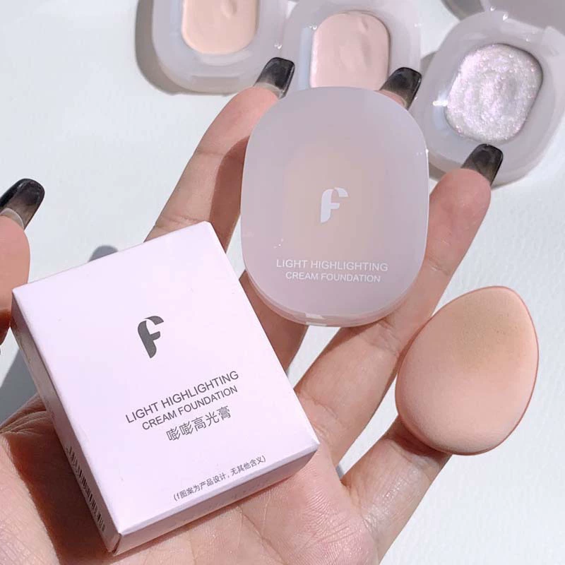 Купите по выгодной цене 10 юаней~ FAICCIA Feixi Bang Bang Highlighting Cream: осветляет тон кожи, обладает шелковистой текстурой, увлажняет и хорошо ложится на кожу.