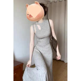 法式镂空针织打底连衣裙女早春装2025年新款独特漂亮无袖百褶长裙