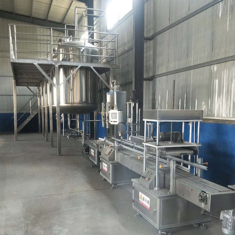 瓶装桶装液体肥灌装设备液体肥反应釜液态水溶肥加工设备生产线
