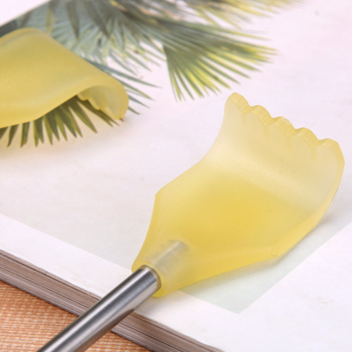 Tickling scratch retractable tickling back scratching portable scratching back scratching artifact that does not ask for help back scratching back scratching itchy back