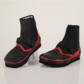 防尘鞋;通用手套;防护靴