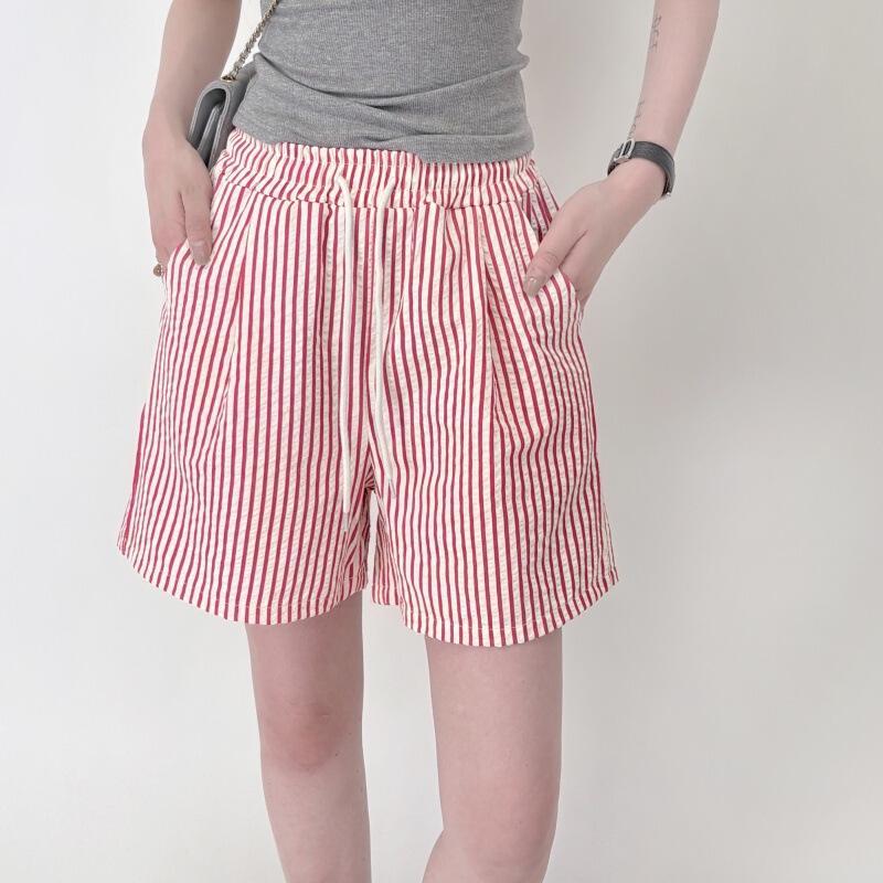 Vertical Striped Casual Shorts for Women, Summer Thin Elastic Waist Loose Outerwear Hot Pants, High-Waisted Slimming Wide-Leg Beach Shorts