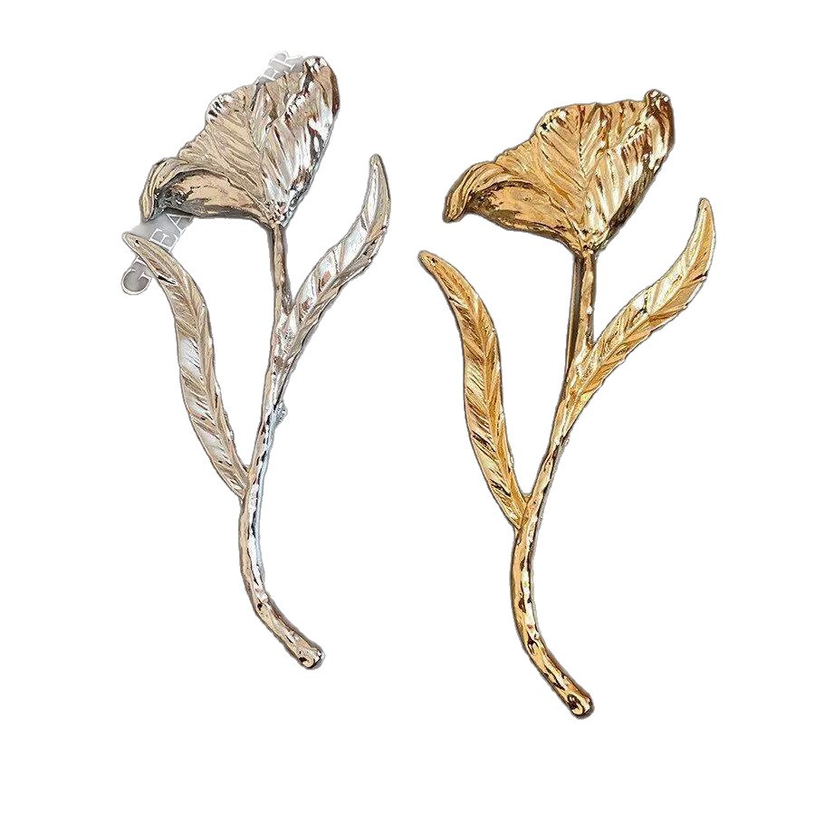 Französische Retro Blumen Brosche Aus Metall Im Oversized Design_voghion.com