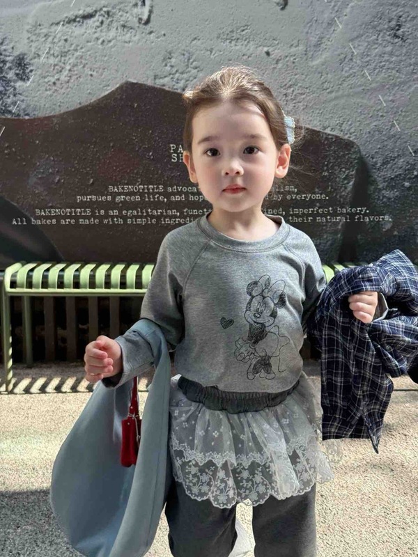 女童2025秋季新款舒适洋气休闲喇叭裤儿童花边屁帘可爱长裤卫裤潮|undefined