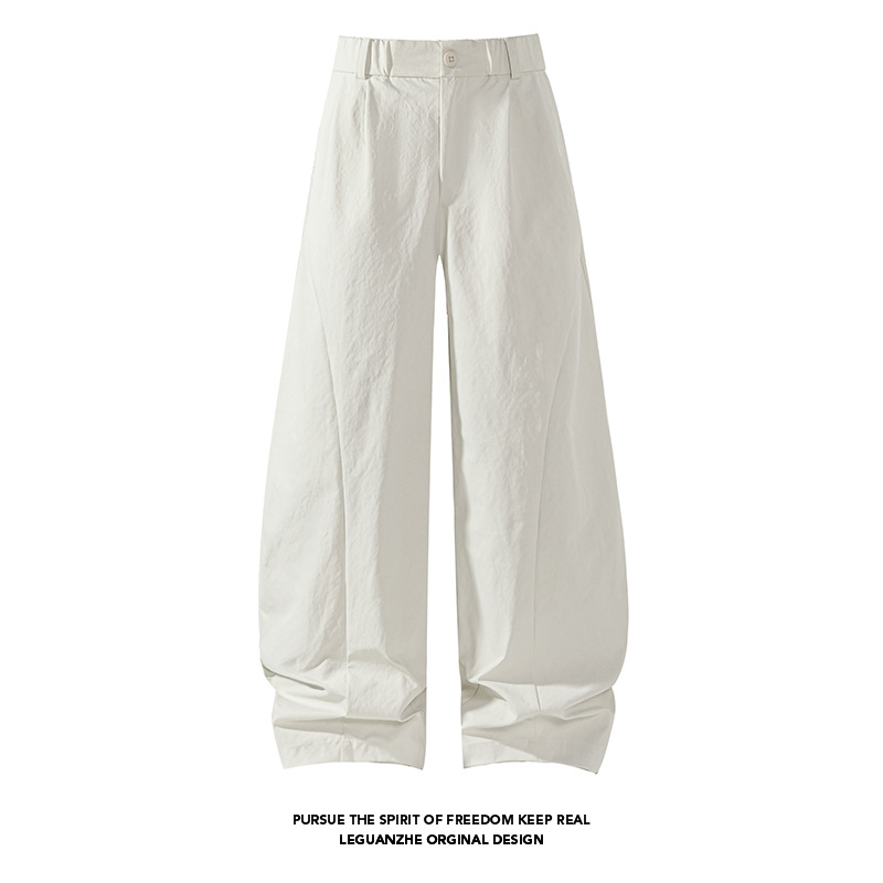 Lässige Herrenhose im amerikanischen Stil mit schrägem Schnitt, neue Frühjahrskollektion 2026, trendige, gerade geschnittene Hose mit weitem Bein._voghion.com