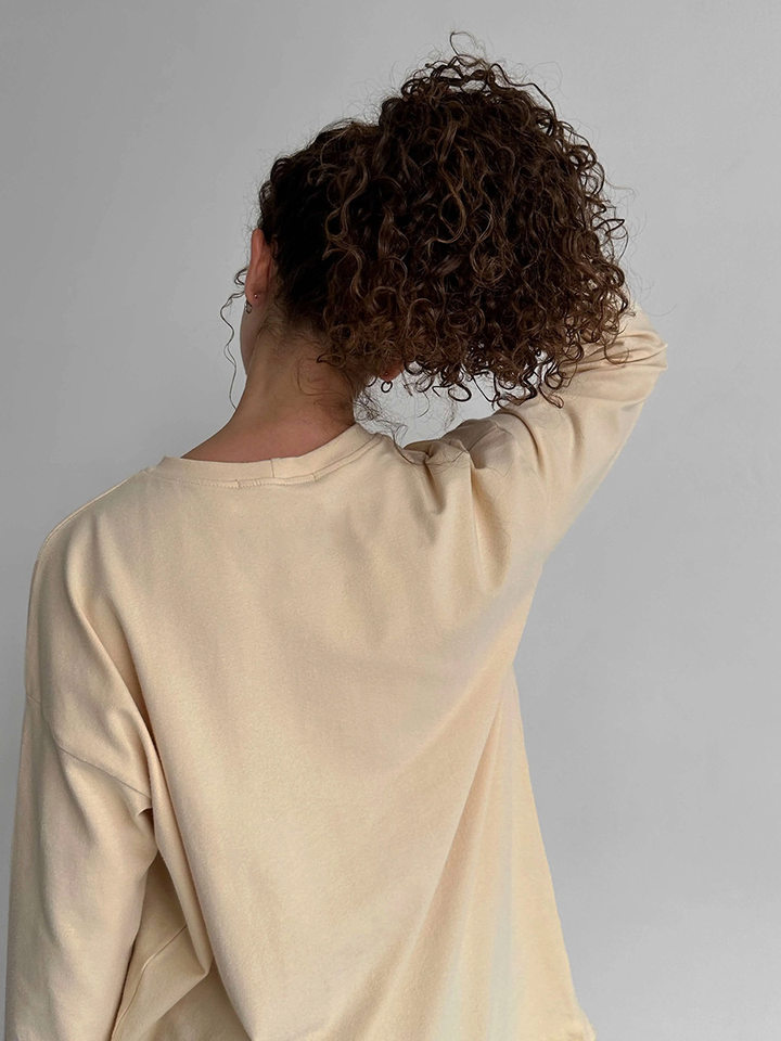 Áo thun nữ cotton 100% cổ tròn tay dài form rộng màu trơn — Màu cà phê, Màu hồng, Màu mơ, Màu trắng chi tiết 27
