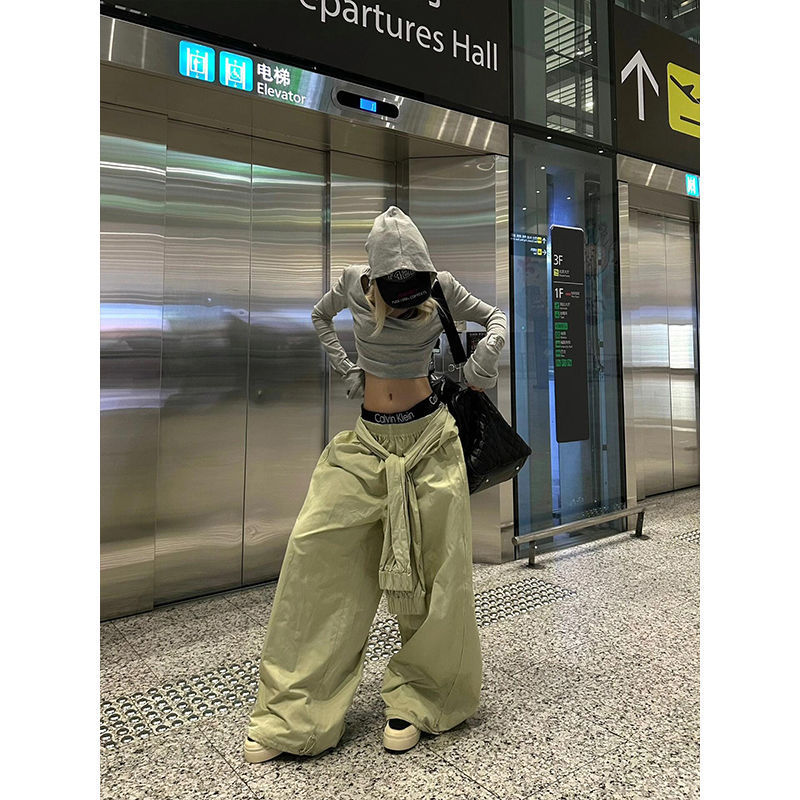 2026 Korean Style Simple Short T-Shirt Hot Girl Retro Hooded Long-Sleeve T-Shirt Autumn Slim Fit Slimming Crop Top for Women 2026 Korean Style Simple Short T-Shirt Hot Girl Retro Hooded Long-Sleeve T-Shirt Autumn Slim Fit Slimming Crop Top for Women