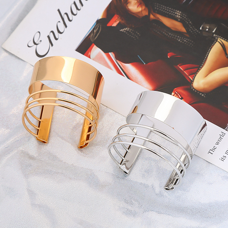 fashion personality metal bracelet punk street shooting open bracelet hollow simple jewelry