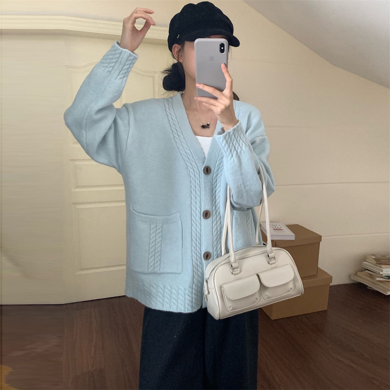 软糯V领麻花毛衣外套女秋冬新款宽松慵懒风加厚大码针织开衫上衣|undefined