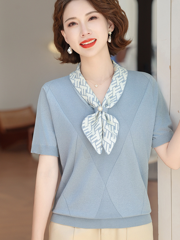 2026年新作ママ向け夏服、アイスシルク半袖Tシャツ、おしゃれな中高年女性向け夏用薄手ニットトップスセット