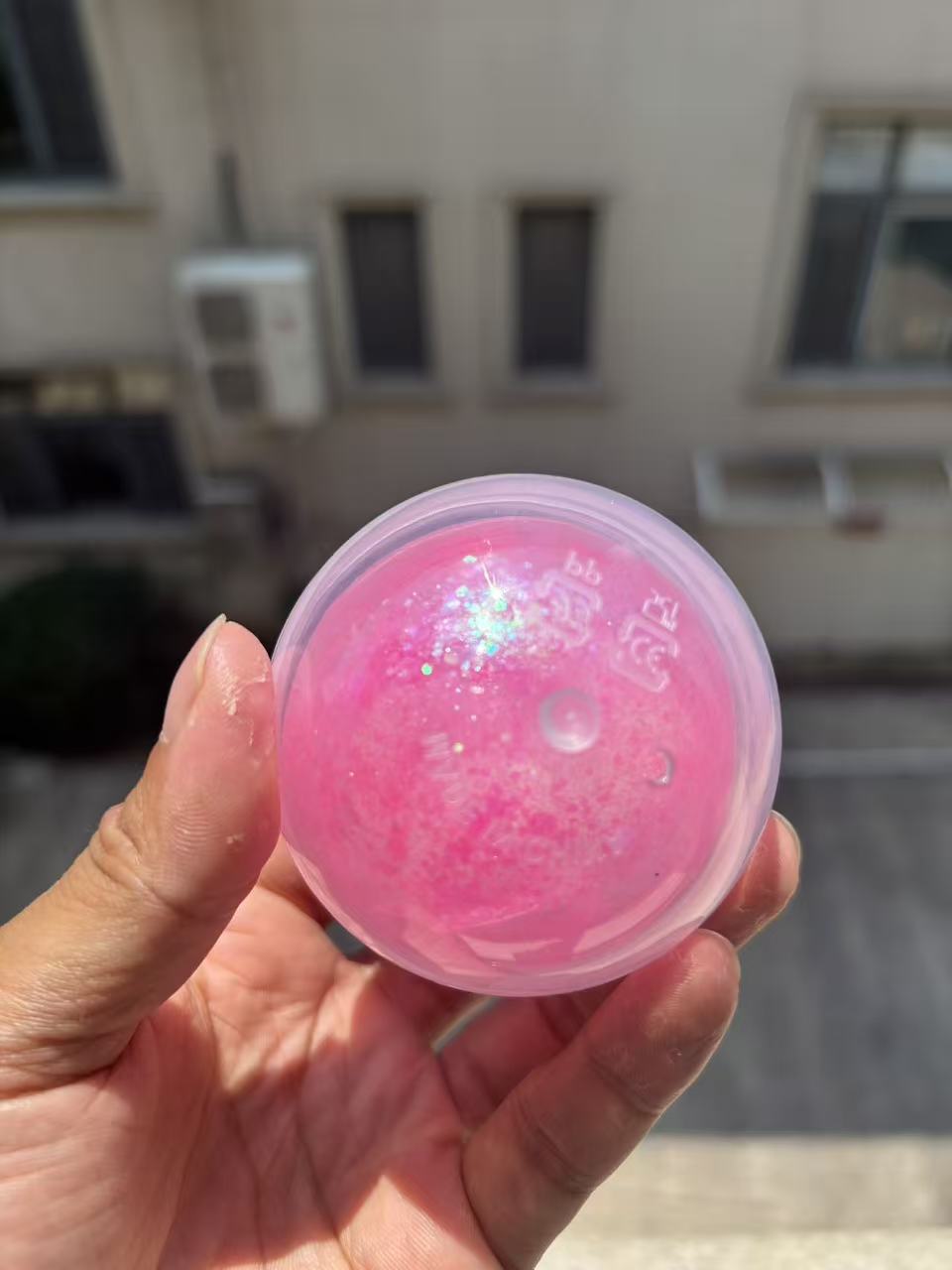 Pink aurora crispy handmade balls [fruit pulp filling]