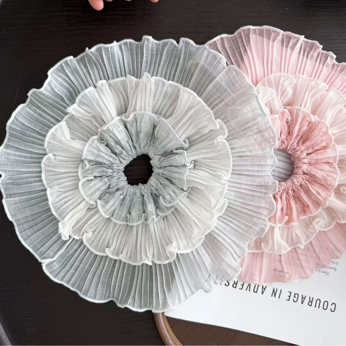 Forest-style Multi-layered Lace Ruffled Scrunchie For Women_voghion.com