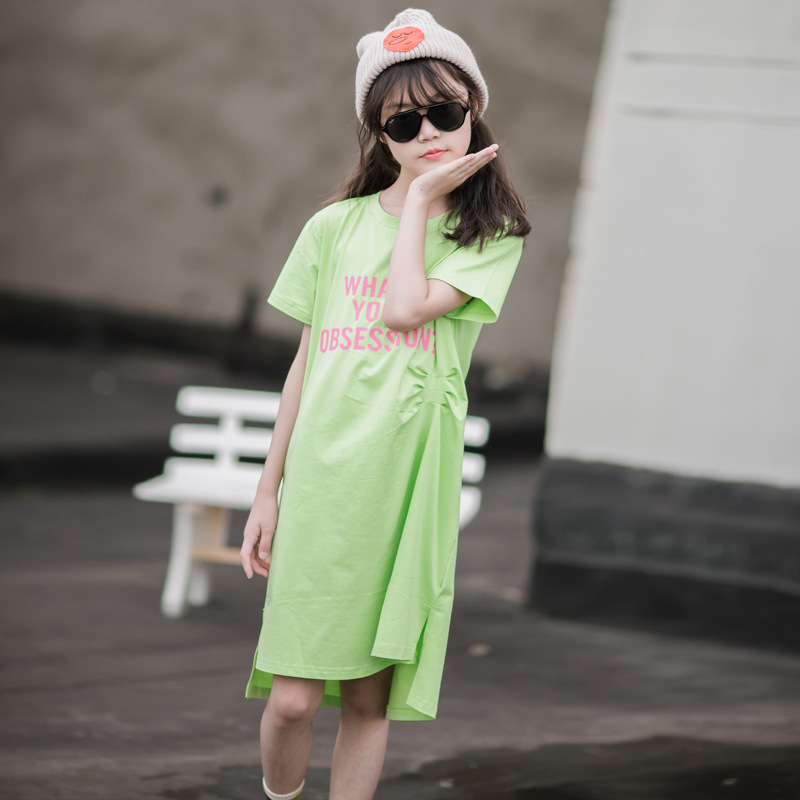 Falda de camiseta para niñas, vestido de verano para niños de longitud media, falda de niña de estilo occidental de estilo coreano de manga corta, tendencia de niños grandes