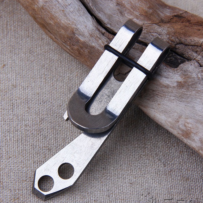Outdoor EDC multi-function tool practical stainless steel waist clip wallet key hanging buckle carabiner quick hanging equipment