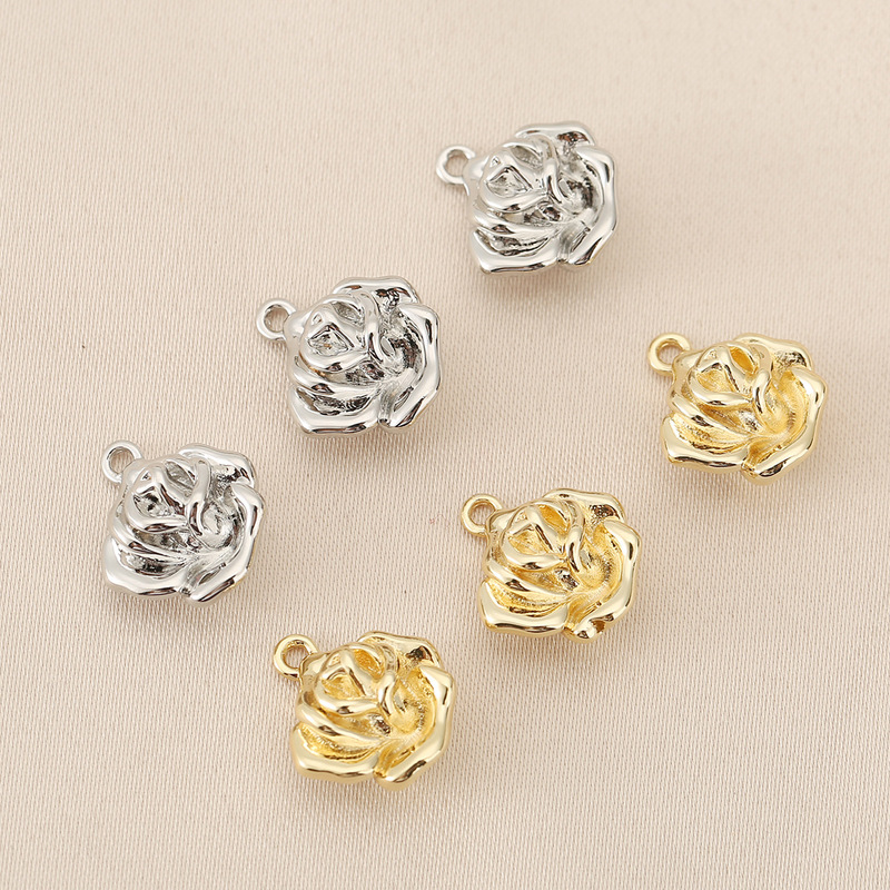 18K gold color retaining four-leaf clover rose pendant flower bud flower pendant single pendant accessories small pendant diy 18K gold color retaining four-leaf clover rose pendant flower bud flower pendant single pendant accessories small pendant diy