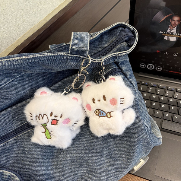 Plush cartoon pendant