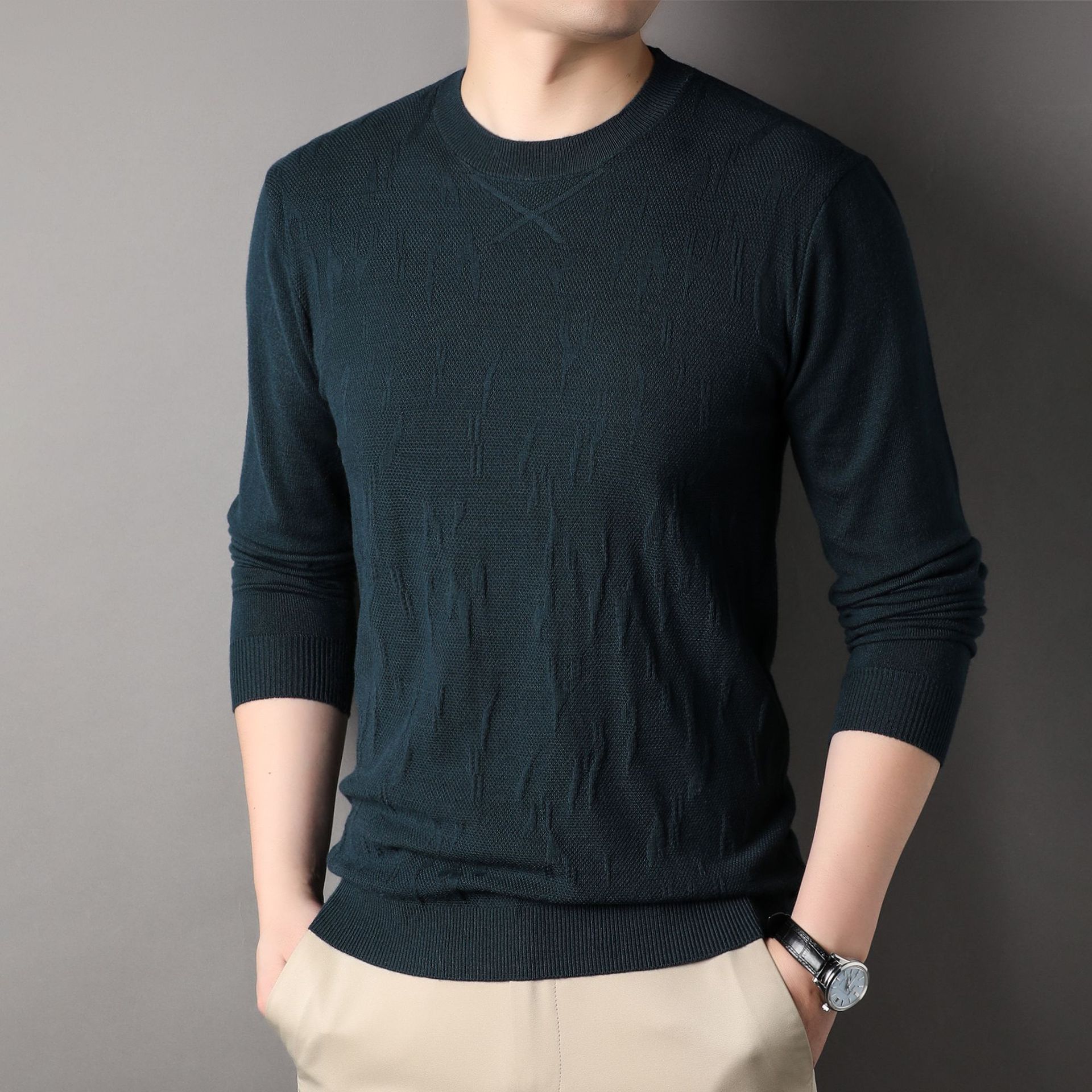 2024 New Spring and Autumn Middle aged Men's Solid Color Knitted Shirt, Round Neck Inner Undercover, Long Sleeve T-shirt_voghion.com