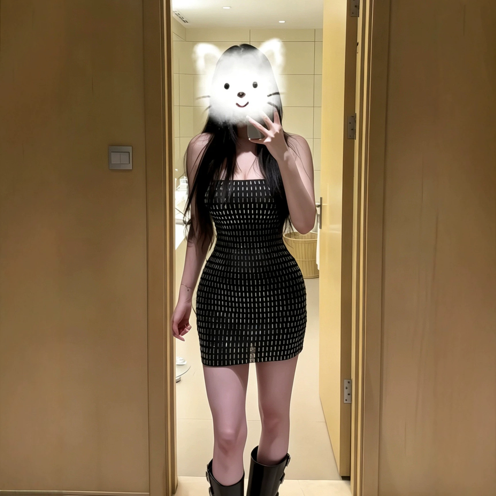 European and American style high-end women's clothing wholesale: full-rhinestone sequin strapless mini dress, tight-fitting, sexy, for nightclubs and dates