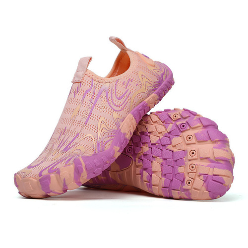 Beach shoes, wading shoes, five-toe anti-slip, breathable, quick-drying, lightweight stream-tracing and swimming shoes, also perfect for dancing.