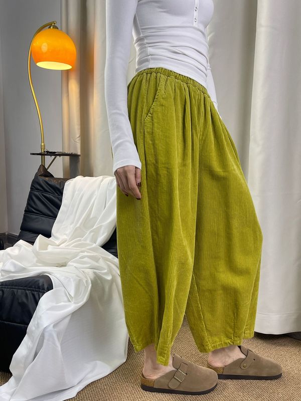 レトロで怠惰なコーデュロイ風船パンツ女性秋冬日系ゆるいシルエットカジュアルパンツがウエストを緩めている|undefined