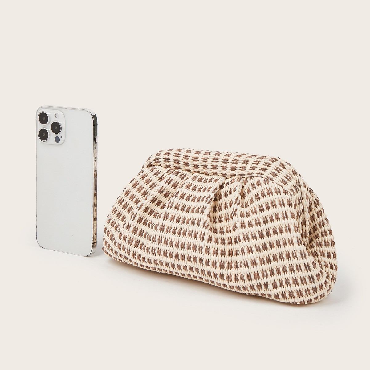 New Fashion Simple Woven Clutch Bag For Women, Cloud Bag For Vacation Beach, Versatile Chain Crossbody Bag - Thumbnail 4
