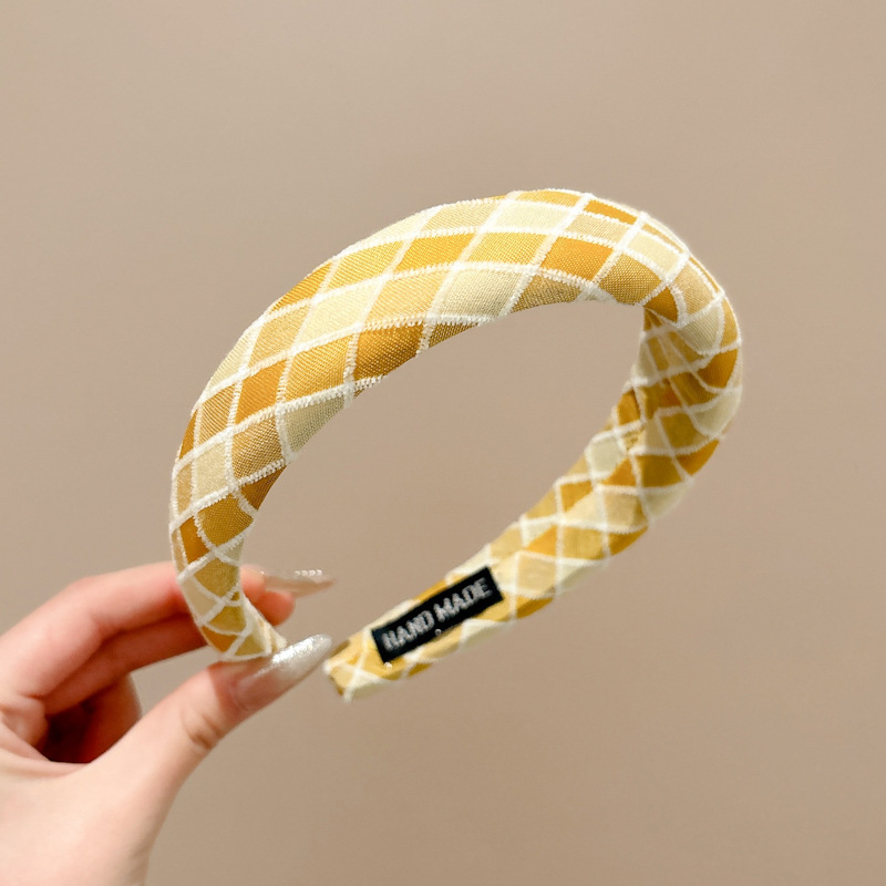 4 # bando kotak-kotak kuning-3cm